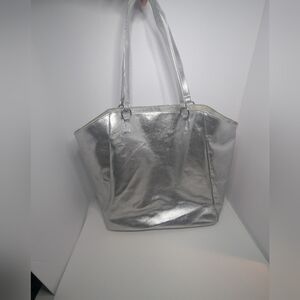 CLINIQUE LARGE METALLIC SILVER TOTE BAG